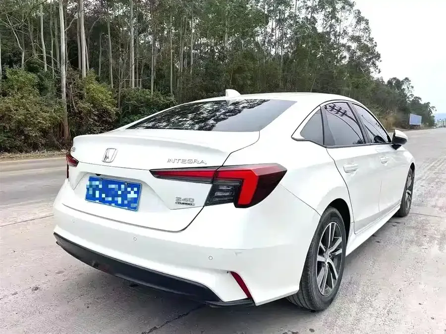 Honda Integra Stylish 2022 240TURBO CVT Phantom Night Tech Edition 2022 — миниатюра 3