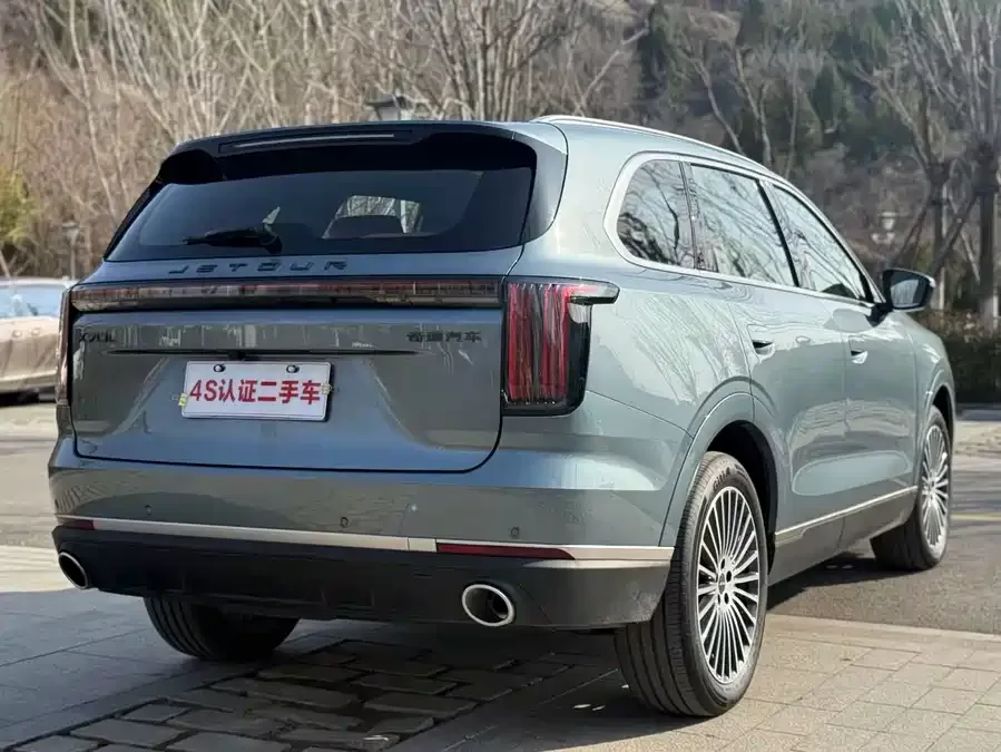 Jetour X70L Jetour X70L 2026 2.0TD Automatic Flagship 7-Seater 2025 — миниатюра 5