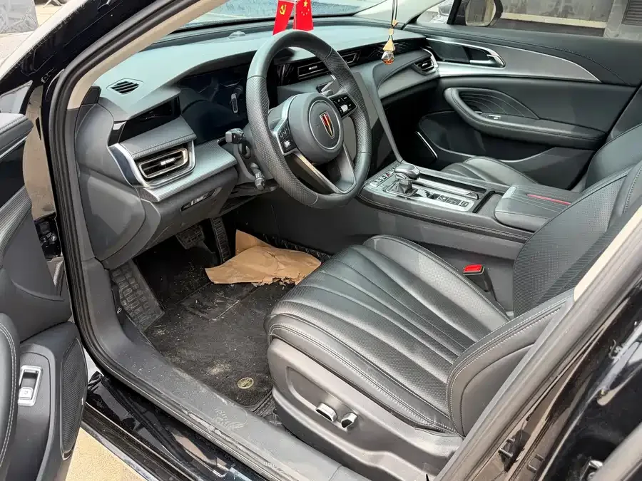 Hongqi H5 Hongqi H5 2023 2.0T Automatic Intelligent Connected Flag Edition 2023 — миниатюра 2