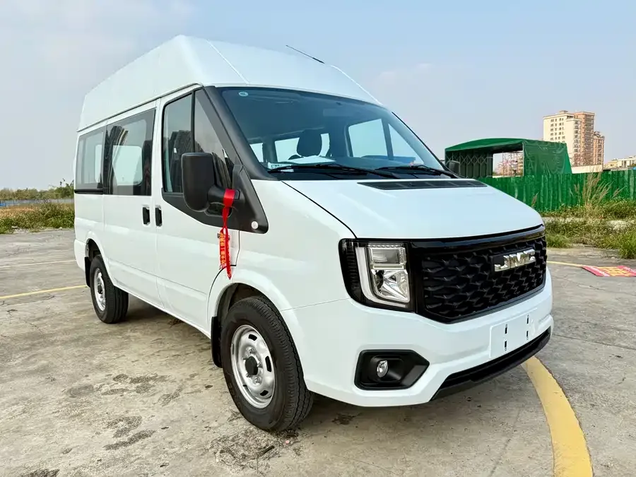 Jiangling Fushun Jiangling Fushun 2025 2.0T 6MT diesel short-axle mid-high roof commercial multi-purpose passenger car 5/6 seats 2026 — миниатюра 3