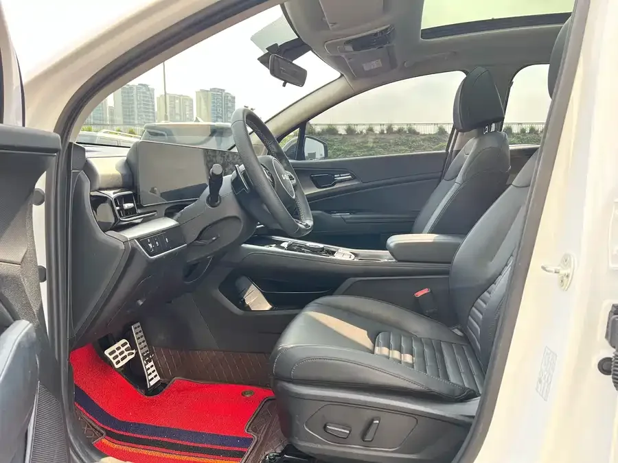 Kia Lion Platinum 2023 Lion Bo Tuojie 2.0T 2WD Premium Edition 2023 — миниатюра 2