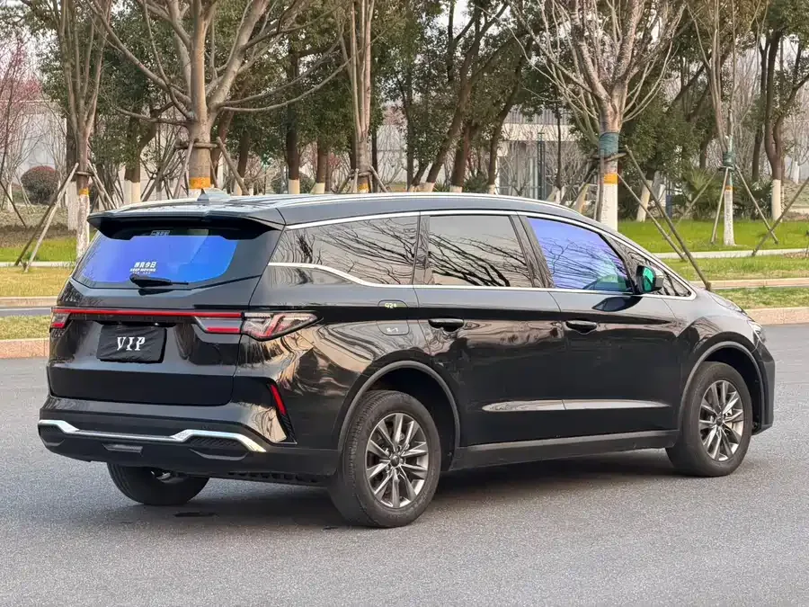Geely Jiaji Jiaji 2023 Jiaji L 1.5TD DCT Comfort Edition 2023 — миниатюра 2