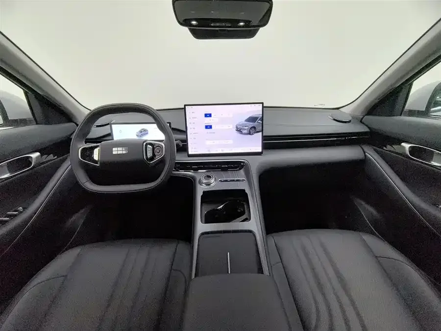 Geely Galaxy E5 Galaxy E5 2024 440km Sailing Edition 2025 — миниатюра 2