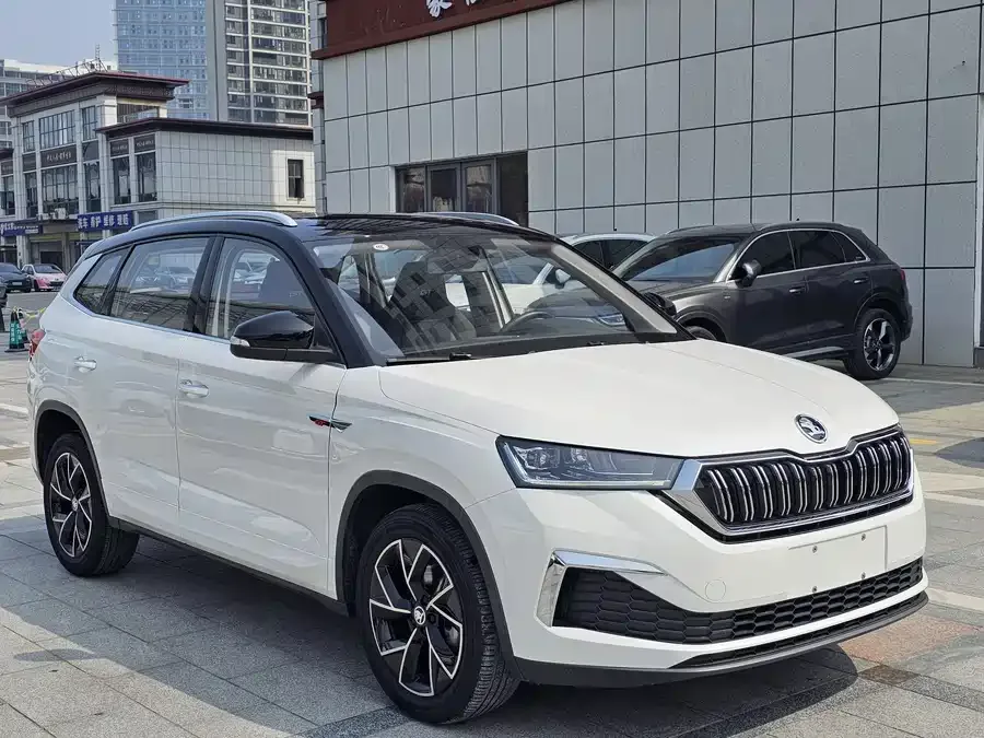 Skoda Kamiq 2021 KOMIC GT TSI230 DSG Flagship Edition 2022 — миниатюра 3