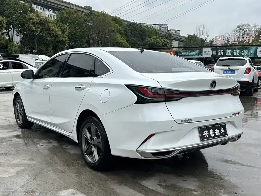 Changan Ruicheng PLUS Ruicheng PLUS 2023 1.5T DCT Premium Edition 2023 — миниатюра 2