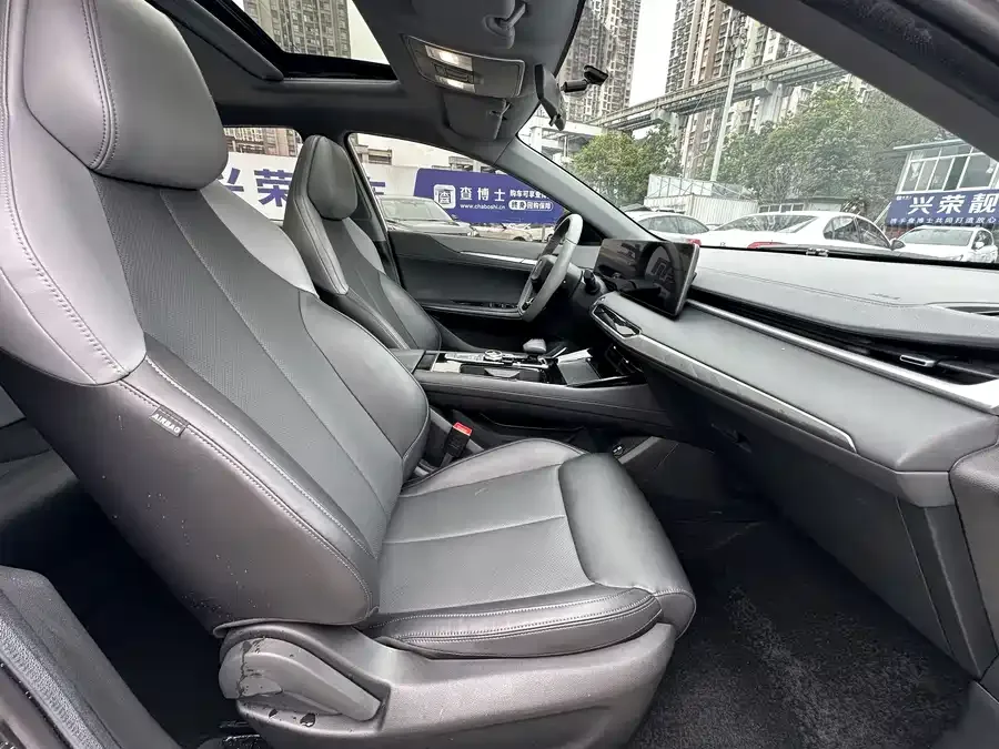 Changan Ruicheng PLUS Ruicheng PLUS 2023 1.5T DCT Premium Edition 2023 — миниатюра 4
