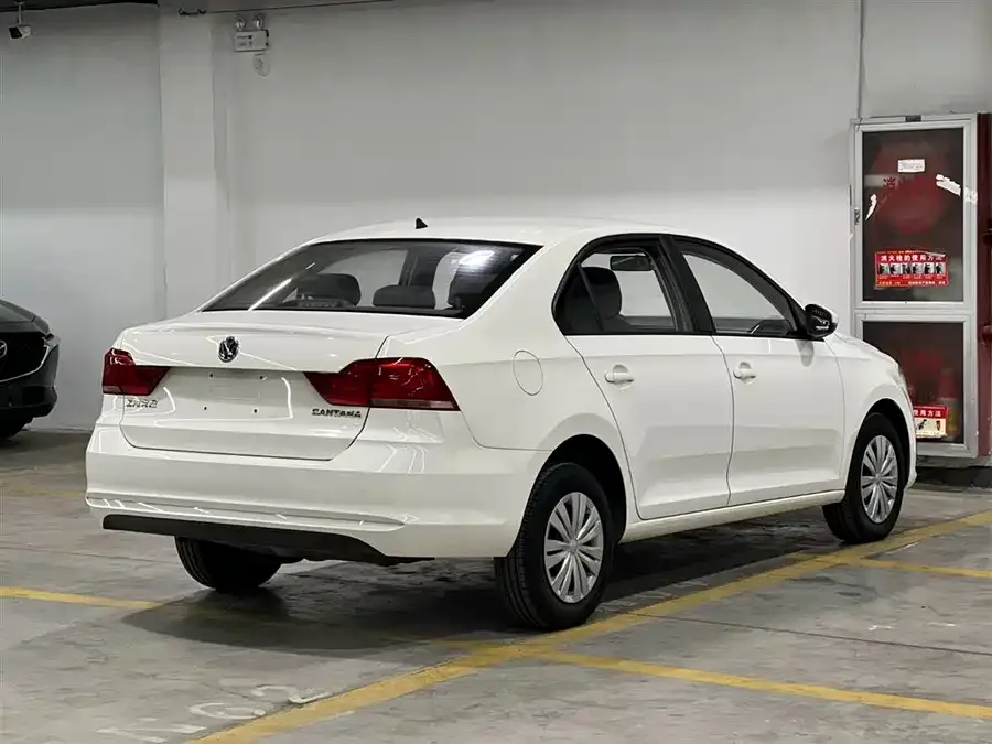 Volkswagen Santana Santana 2021 1.5L Automatic Fashion Edition 2023 — миниатюра 2