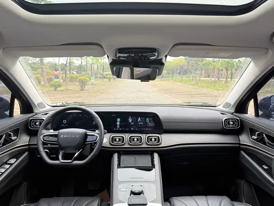 Chery Tiggo 9 Tiggo 9 2023 2.0T dual-clutch 2WD leading version 5 seats 2023 — миниатюра 2