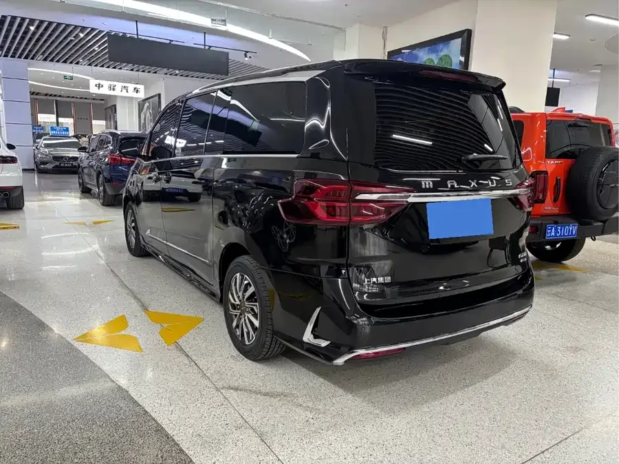 Maxus G20 2023 PLUS 2.0T Gasoline Automatic Executive Edition 2022 — миниатюра 2