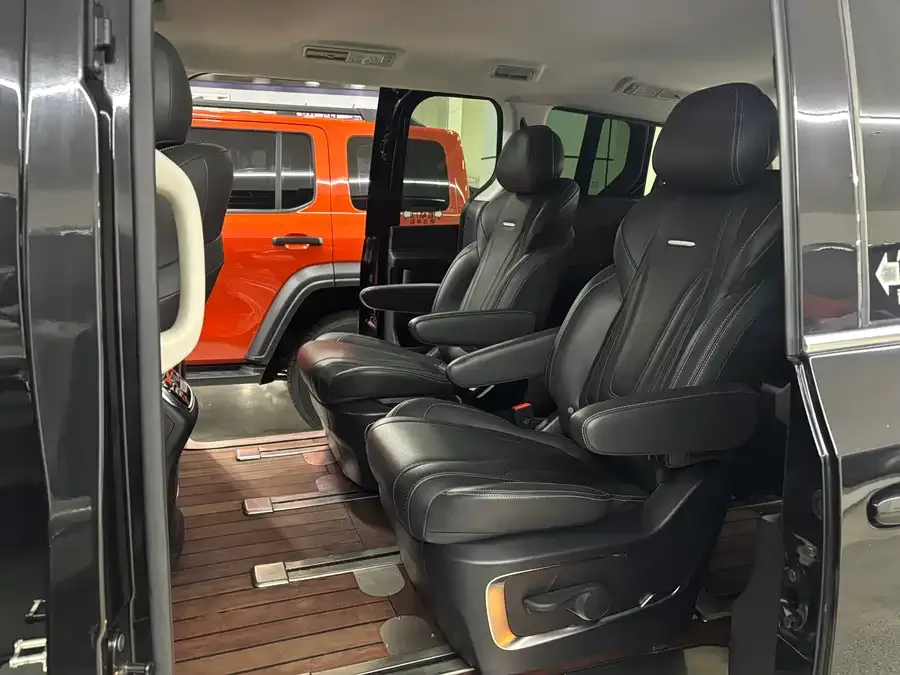 Maxus G20 2023 PLUS 2.0T Gasoline Automatic Executive Edition 2022 — миниатюра 4