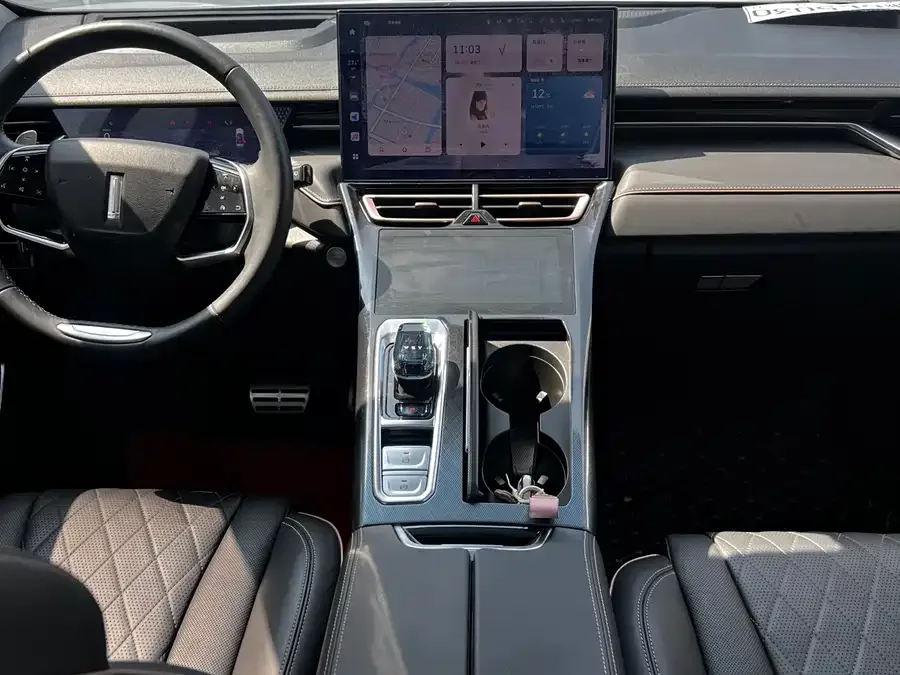 WEY Mocha Wei Mocha 2021 2.0T 4WD Special Edition 2023 — миниатюра 5
