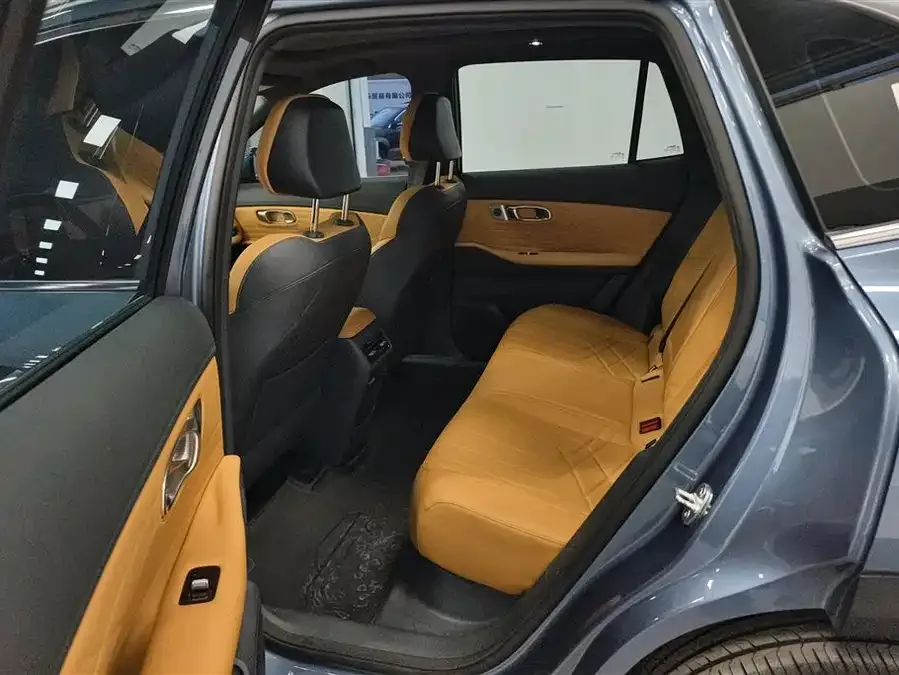 Geely Galaxy Starship 7 Galaxy Starship 7 2025 120km Navigator Edition 2025 — миниатюра 5