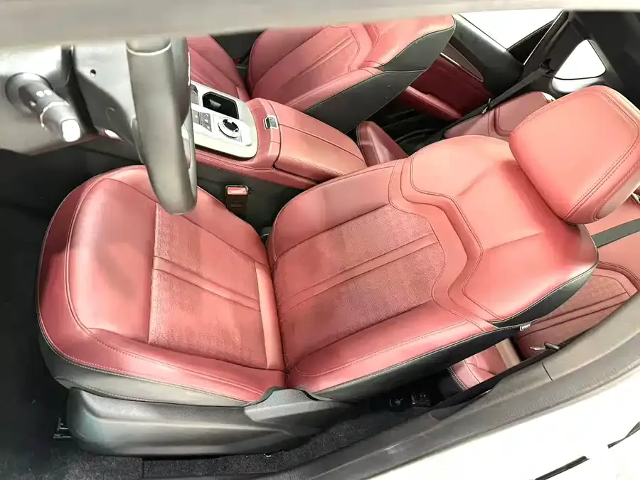 Jetour X70 PLUS JETOUR X70 PLUS 2025 Champion Edition 1.5T DCT Champion MAX+ 5 Seaters 2026 — миниатюра 3