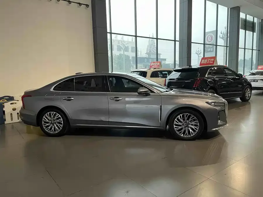 Hongqi H5 Hongqi H5 2023 2.0T Automatic Intelligent Connection Flagship Chang Edition 2023 — миниатюра 3