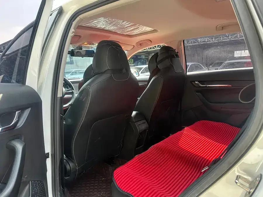 Skoda Kamiq Komic 2024 1.5L automatic comfort version 2024 — миниатюра 2
