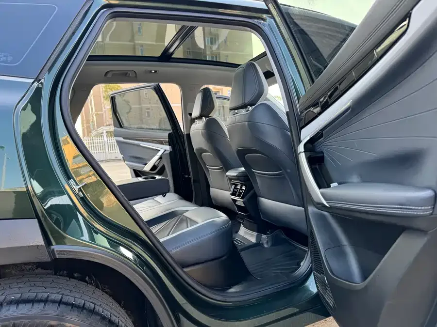 Geely Atlas L Boyue L 2023 1.5TD DCT Honor Edition 2024 — миниатюра 4