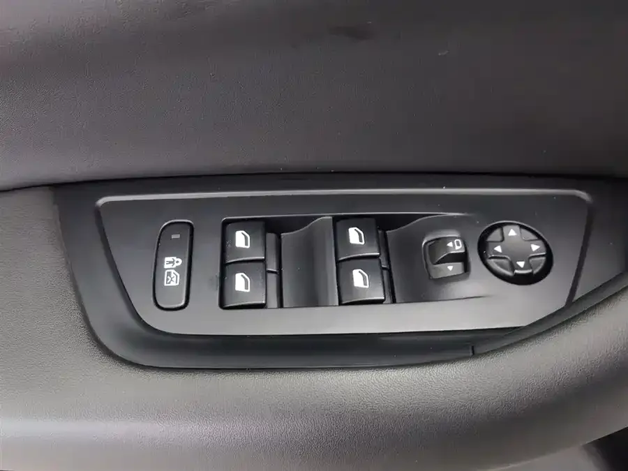 Peugeot 508 Peugeot 508 2022 508L 400THP PureTech Driving Control Edition 2022 — миниатюра 3