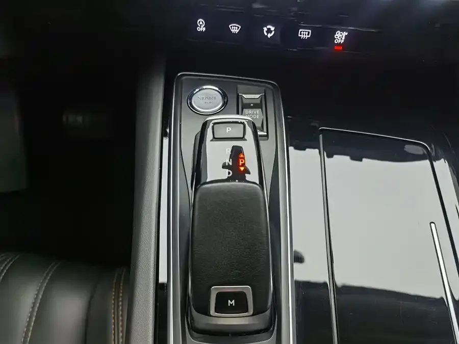 Peugeot 508 Peugeot 508 2022 508L 400THP PureTech Driving Control Edition 2022 — миниатюра 4