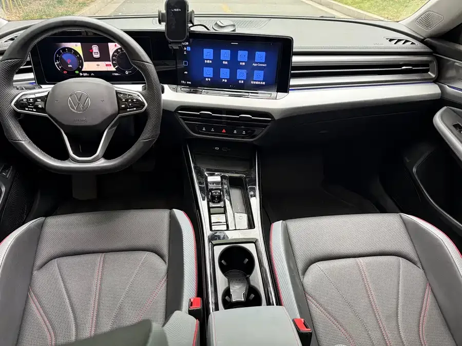 Volkswagen Lamando 2024 Lingdu Lingdu L 280TSI DSG Cool Edition 2024 — миниатюра 2