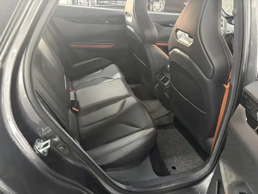 Changan UNI-V Changan UNI-V 2022 2.0T Speed Edition 2022 — миниатюра 2