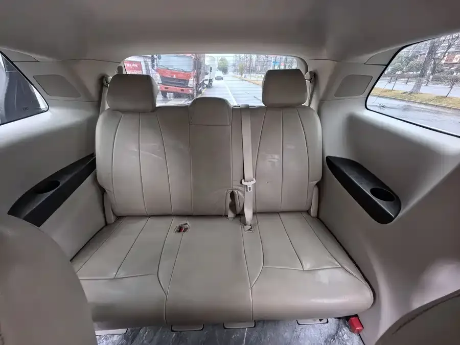 Buick GL8 2022 Land Business Class 652T Comfort Edition 2022 — миниатюра 4