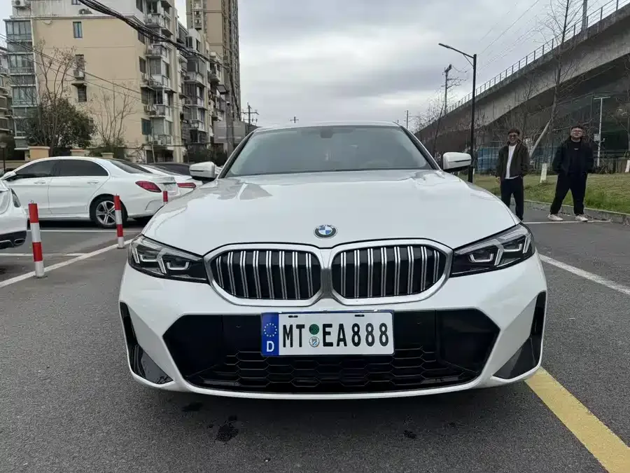BMW 3 series BMW 3 Series 2024 320Li M Sport Package 2024 — фото 1, купить с доставкой в Москву