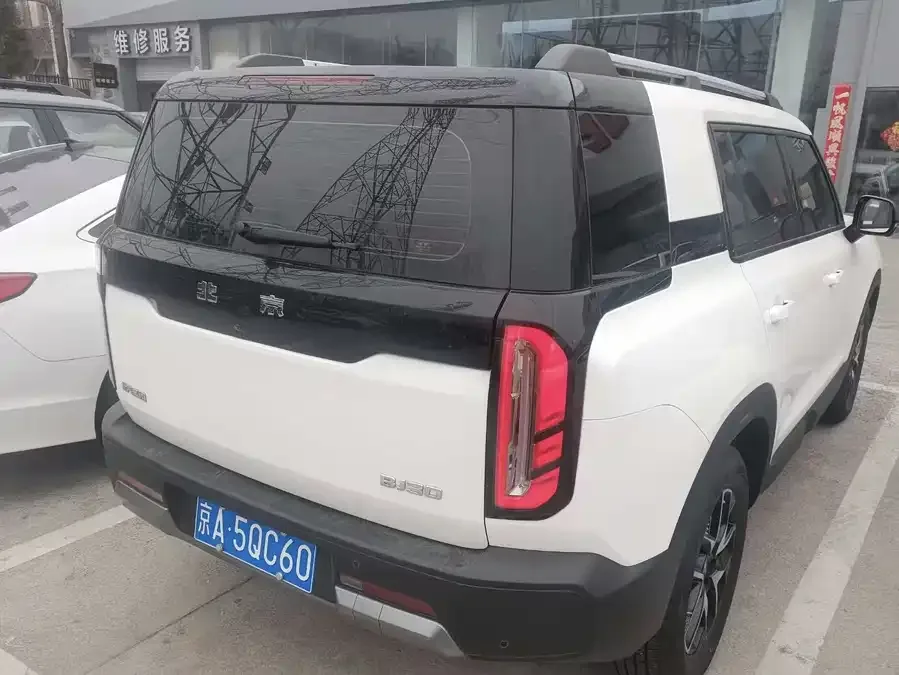 BAIC BJ30 Beijing Off-road BJ30 2024 1.5T Light Wild Pro Edition 2024 — миниатюра 3