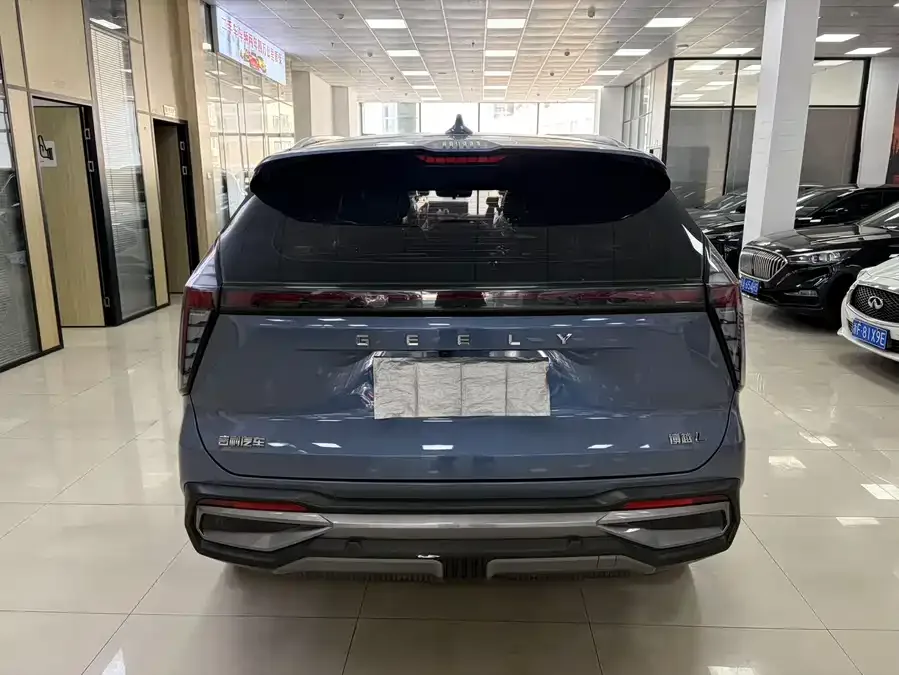 Geely Atlas L Boyue L 2023 1.5TD DCT Premium Edition 2023 — миниатюра 2