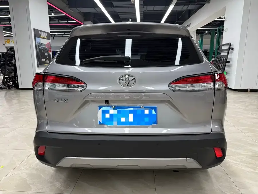 Toyota Corolla Corolla Sharp 2023 2.0L Elite Edition 2024 — миниатюра 4