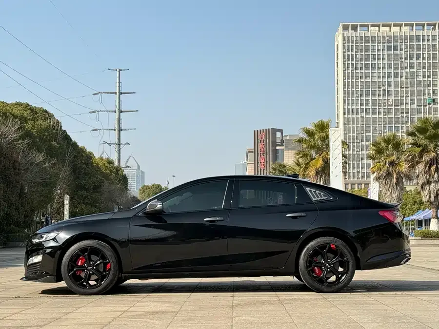 Chevrolet Malibu XL Malibu XL 2023 Redline 2.0T Ruizhi Edition 2024 — миниатюра 3