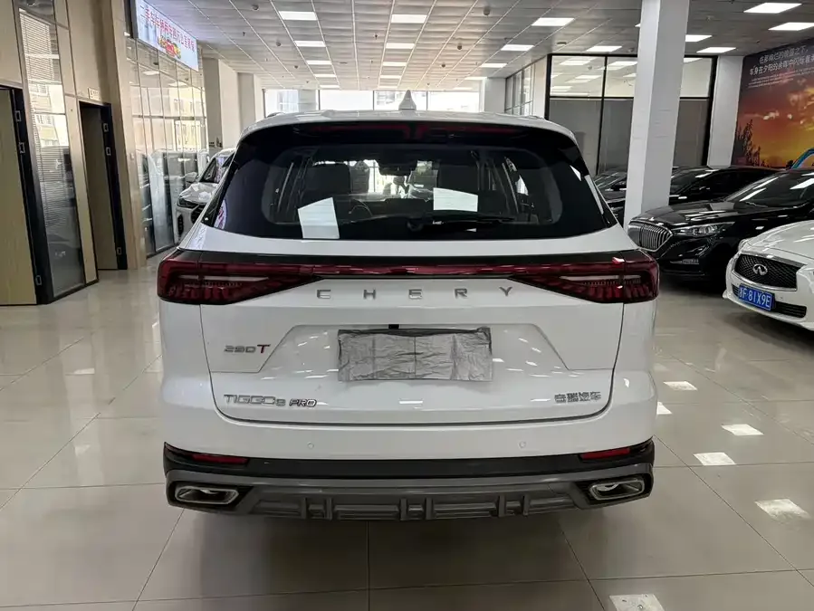 Chery Tiggo 8 PLUS Tiggo 8 PLUS 2024 Champion Edition 290TGDI DCT Pride Edition 5-seater 2025 — миниатюра 2