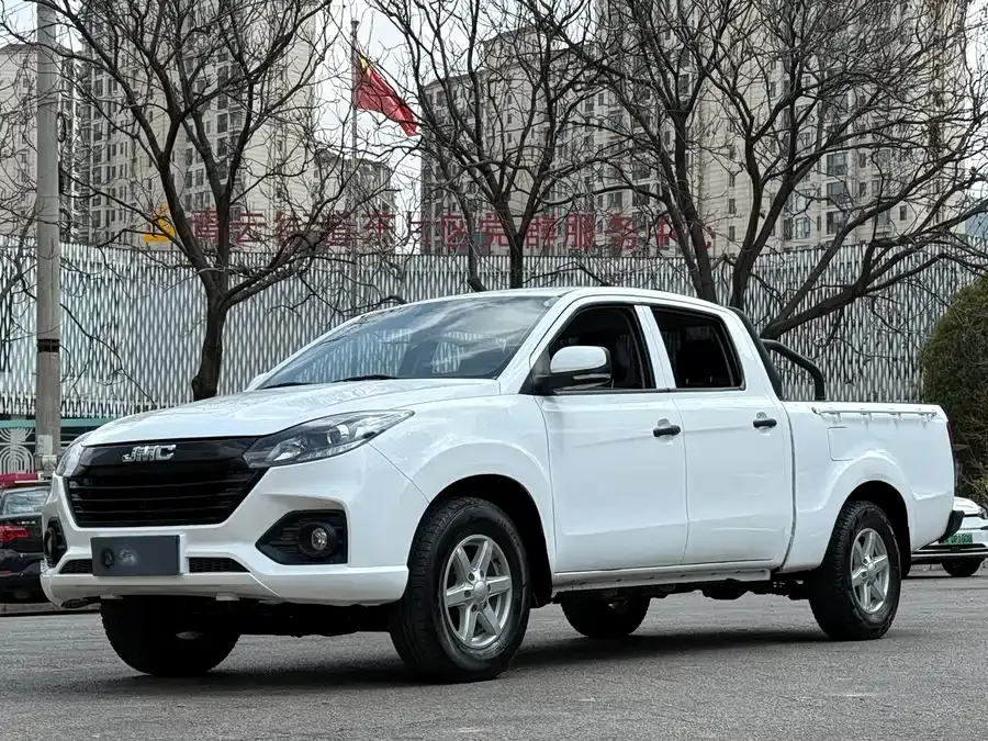 Jiangling Book Baodian 2022 2.5T diesel four-wheel drive exclusive version long axis JX4D25A6L 2022 — фото 1, купить с доставкой в Москву