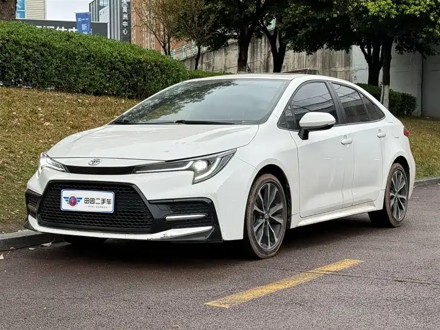 Toyota Levin 2022 Lelink 185T CVT Sports Edition 2022 — фото 1, купить с доставкой в Москву