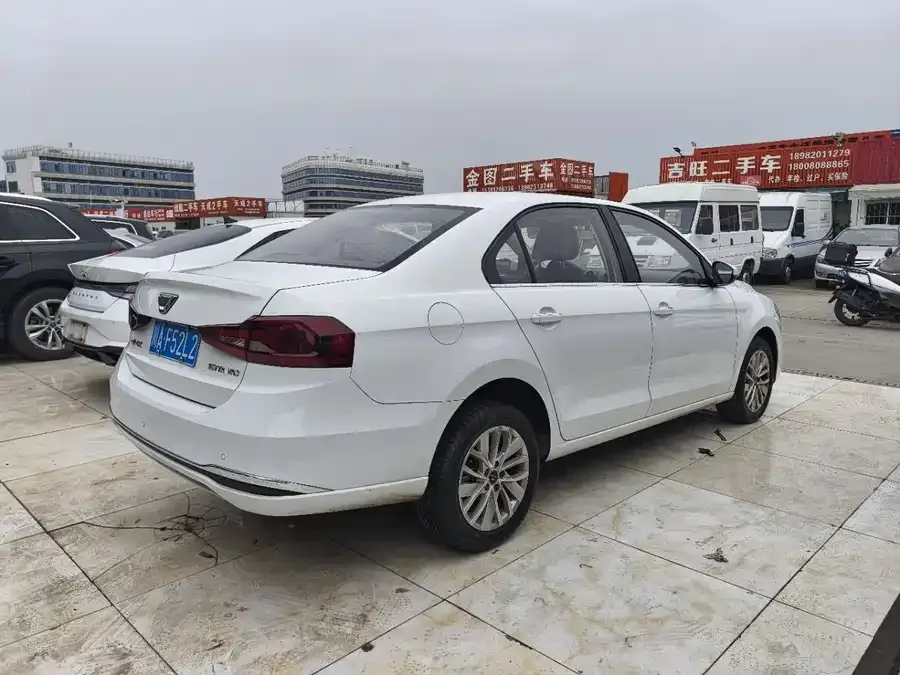 Jetta VA3 Jetta VA3 2024 1.5L Automatic Honor Edition 2023 — миниатюра 2