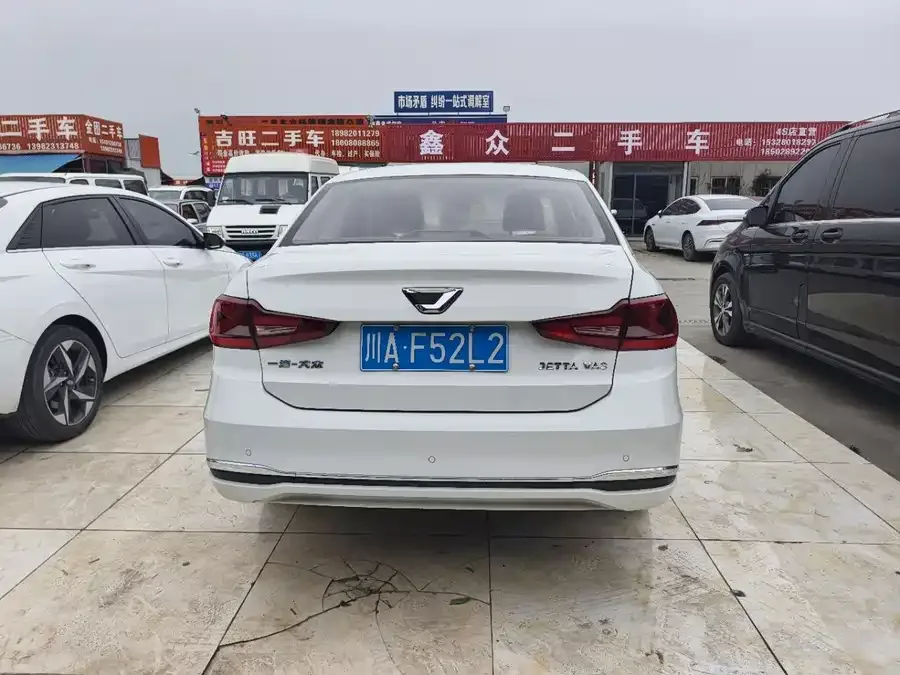 Jetta VA3 Jetta VA3 2024 1.5L Automatic Honor Edition 2023 — миниатюра 4