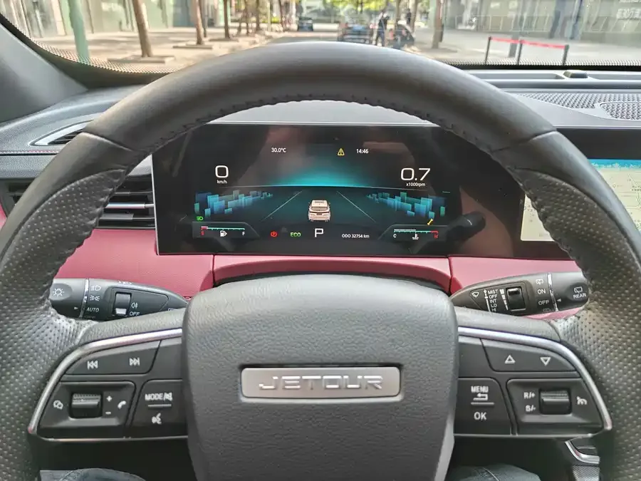 Jetour X70 PLUS JETOUR X70 PLUS 2023 1.5T DCT Brave PLUS 5-seater 2024 — миниатюра 2