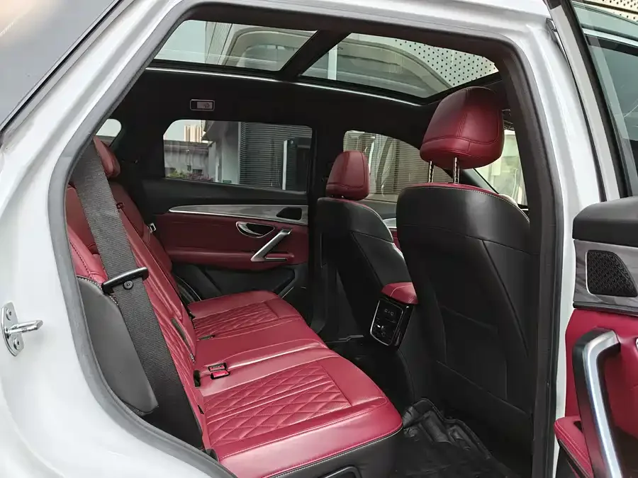 Jetour X70 PLUS JETOUR X70 PLUS 2023 1.5T DCT Brave PLUS 5-seater 2024 — миниатюра 3