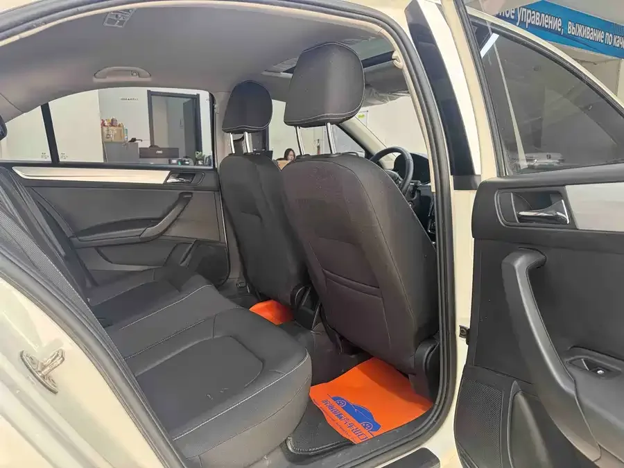 Skoda Rapid Xinrui 2022 1.5L Automatic Comfort Edition 2022 — миниатюра 3