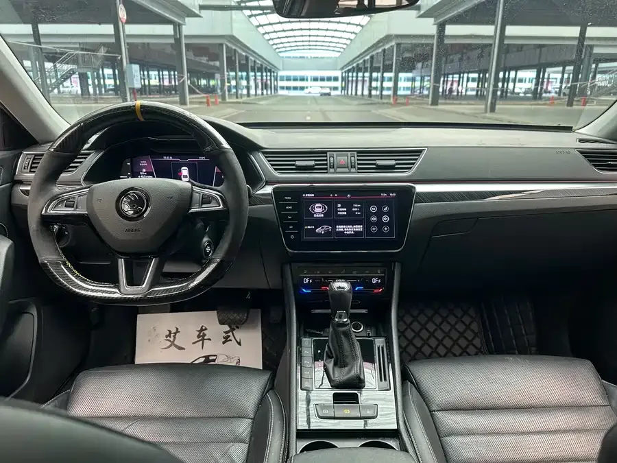 Skoda SuperB Superpa 2022 TSI330 DSG luxury version 2022 — миниатюра 5
