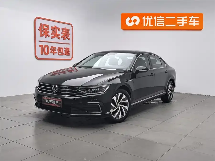 Volkswagen Magotan GTE plug-in hybrid Magotan GTE plug-in hybrid 2022 GTE luxury model 2022 — фото 1, купить с доставкой в Москву