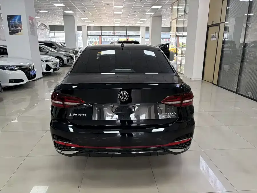 Volkswagen Lavida Lavida 2023 300TSI DSG Full Edition 2023 — миниатюра 2