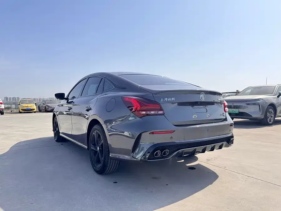 MG 5 Scorpio MG5 Scorpio 2022 1.5T Trophy Sports Luxury Edition 2024 — миниатюра 4