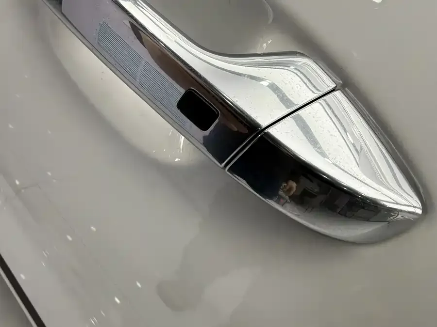 Kia Cyrus (Seltos) 2023 Certus 1.5L CVT Luxury Edition 2023 — миниатюра 4