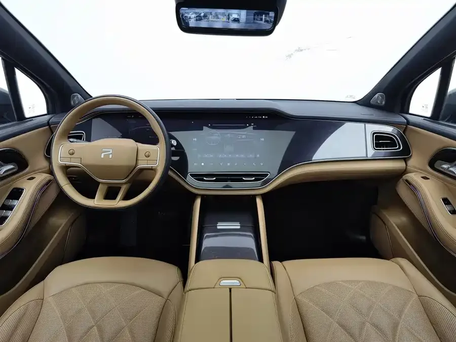 Roewe Feifan R7 Feifan R7 2024 Advanced Edition 2023 — миниатюра 2