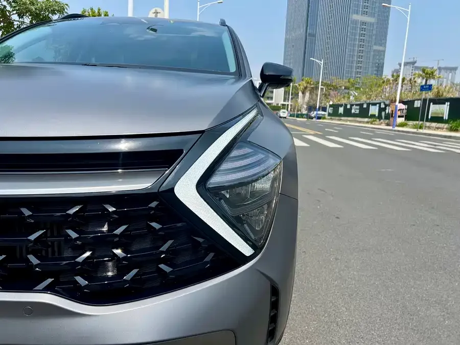 Kia Lion Platinum 2023 Lion Bo Tuojie 2.0T 2WD Flagship Edition 2022 — миниатюра 2
