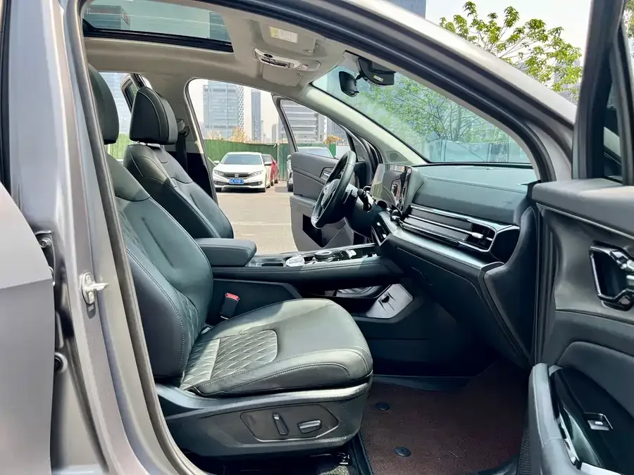 Kia Lion Platinum 2023 Lion Bo Tuojie 2.0T 2WD Flagship Edition 2022 — миниатюра 5