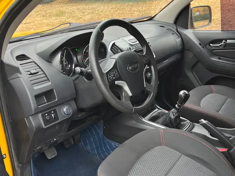 Isuzu TAGA TAGA 2021 1.8T Gasoline Manual 4WD Luxury Long Wheelbase CE18 2022 — миниатюра 3