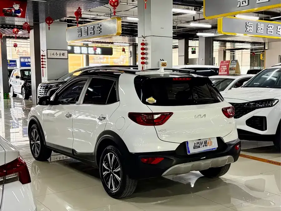 Kia KX1 2021 Yipao 1.4L CVT Sunroof Model 2024 — миниатюра 3