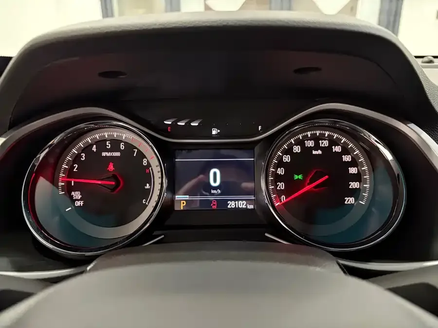 Chevrolet Volando Volando 2020 Mild Hybrid Redline 530T Automatic Enjoyment Edition (5+2 Model) 2023 — миниатюра 2