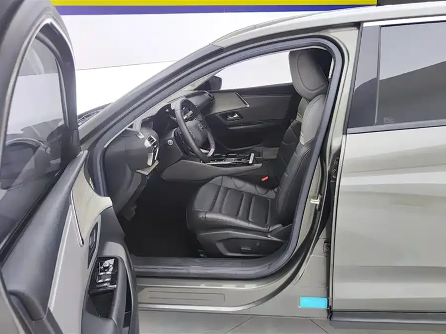 Citroen Versailles C5 X Versailles C5 X 2021 1.6T Enjoy Extraordinary 2023 — миниатюра 3